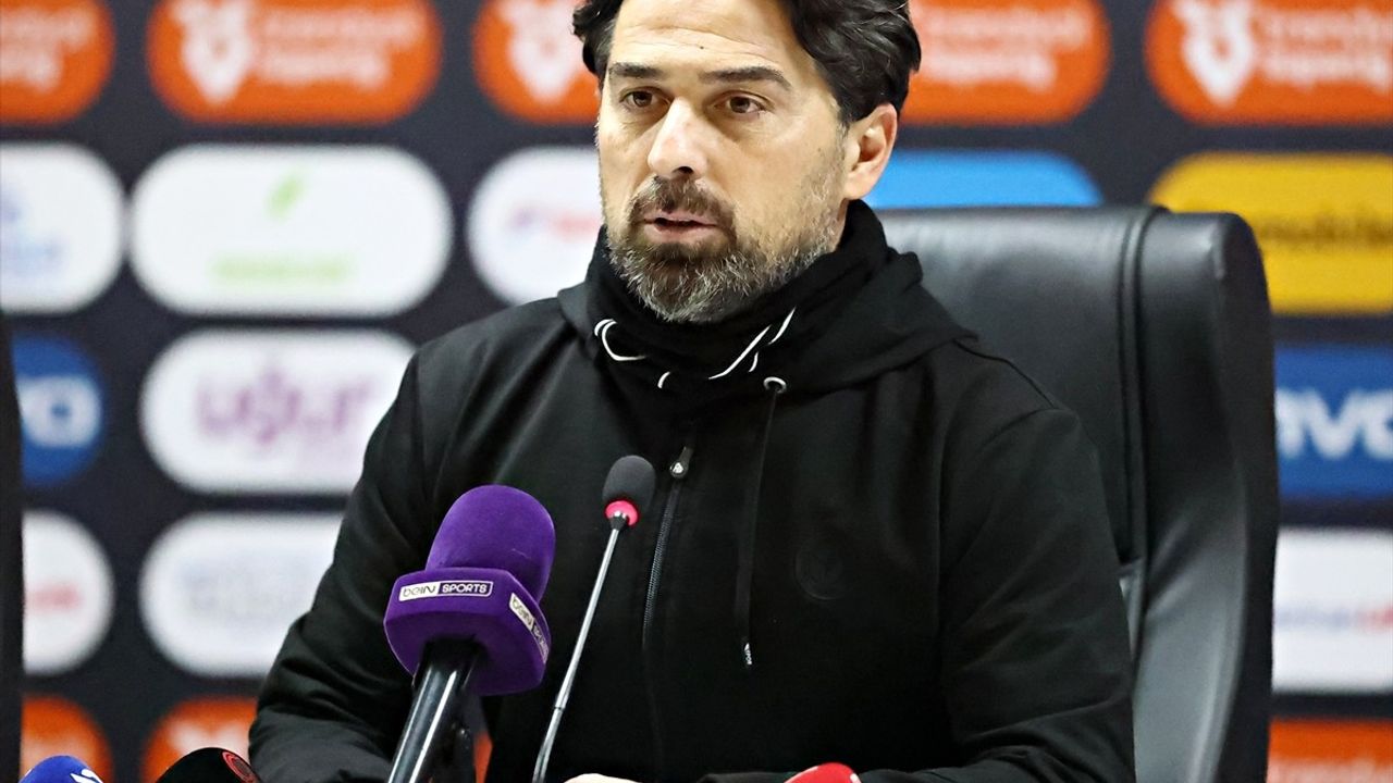 Çaykur Rizespor, Samsunspor'u 3-2 Yenerek Üç Puan Aldı