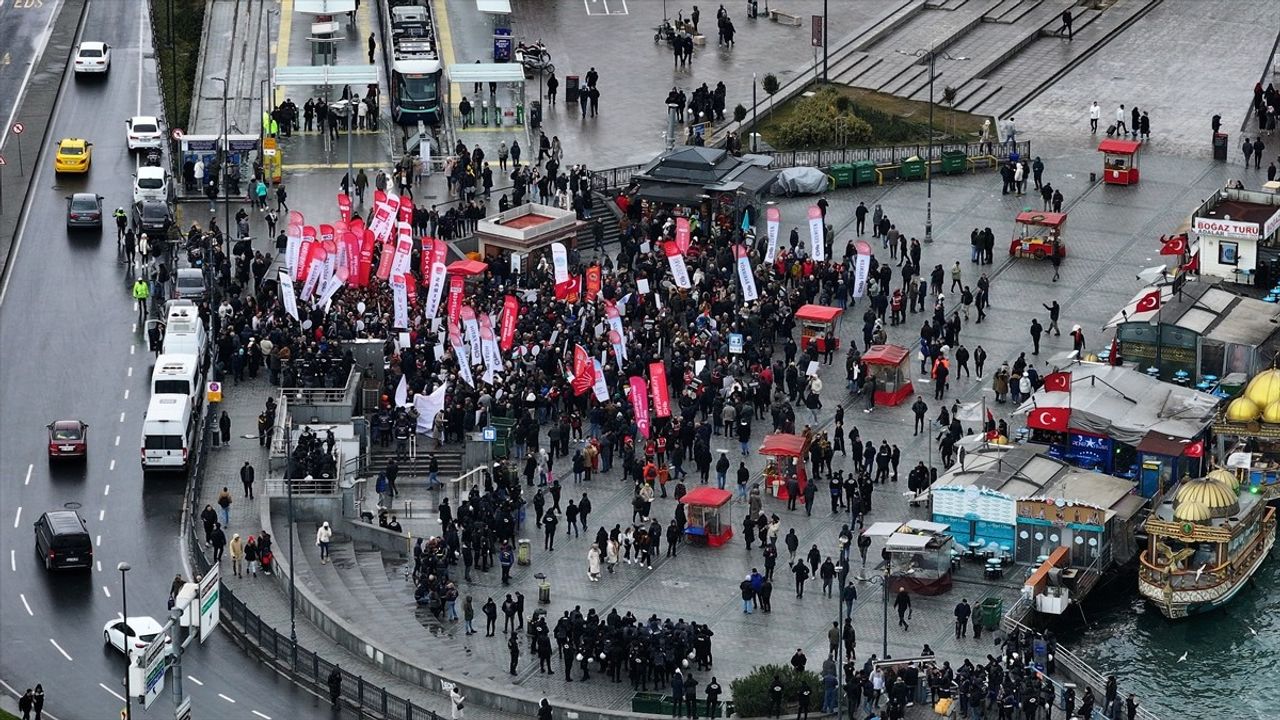 CHP İstanbul İl Başkanlığı'ndan Filistinlilere Destek Eylemi