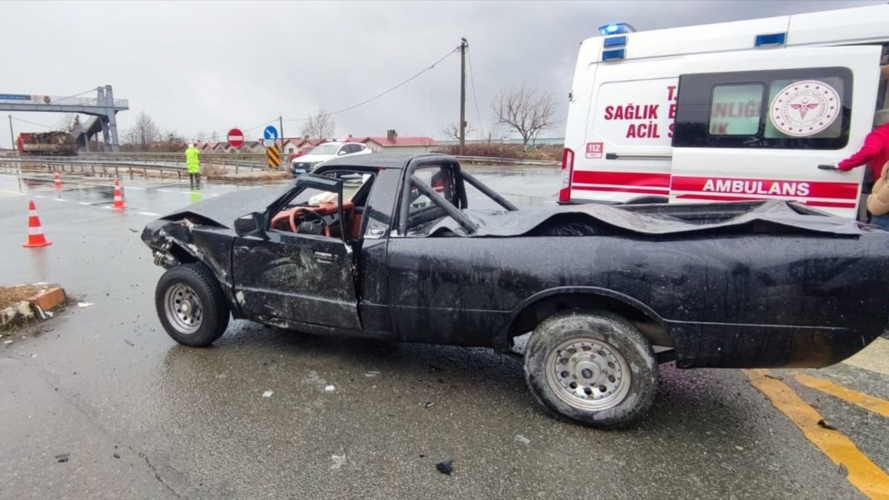 CHP Rize Milletvekili Tahsin Ocaklı Trafik Kazasında Yaralandı