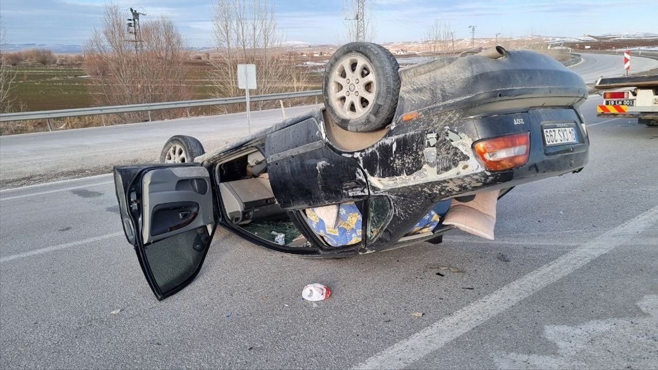 Çorum'un Alaca İlçesinde Trafik Kazası: 3 Yaralı