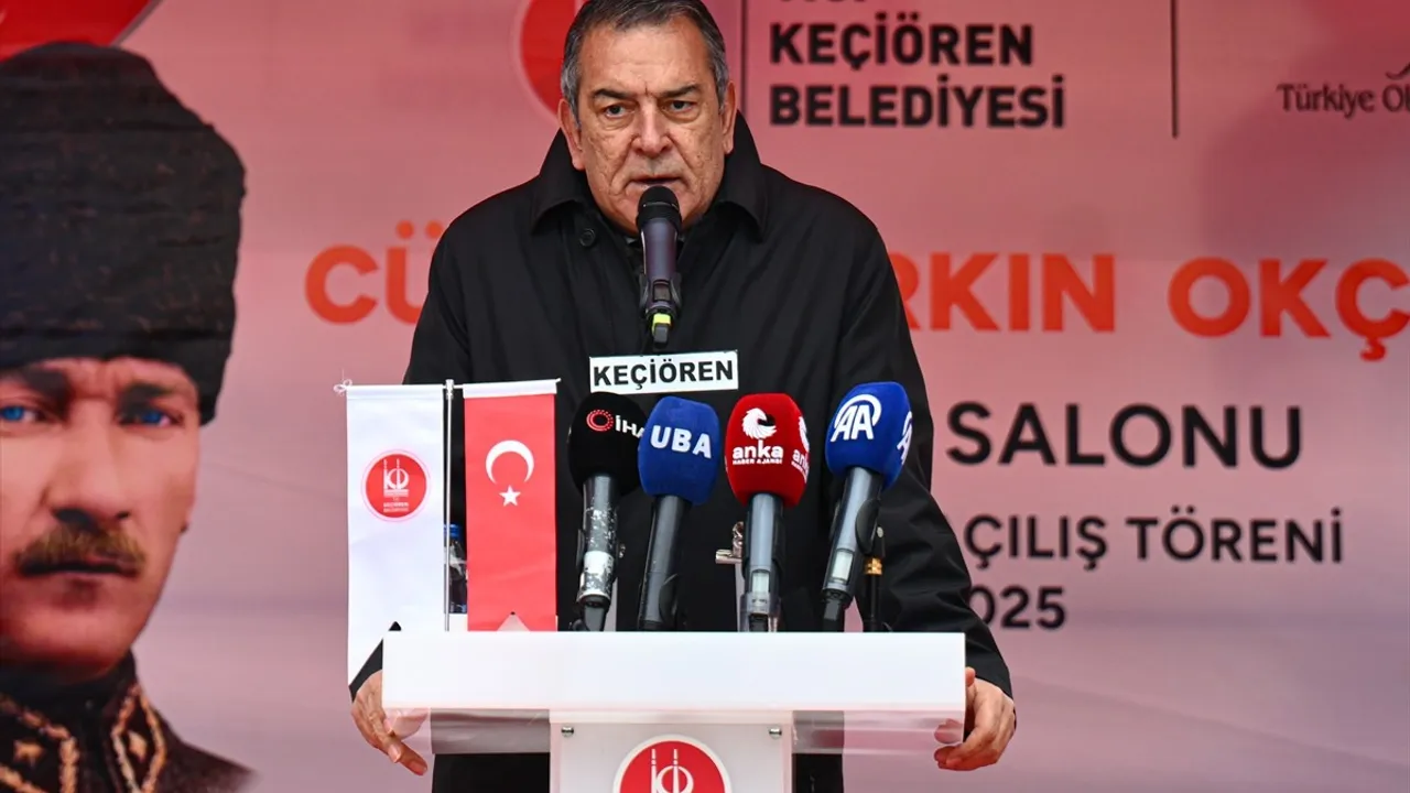 Cüneyt Arkın Okçuluk Spor Salonu Ankara'da Resmen Açıldı