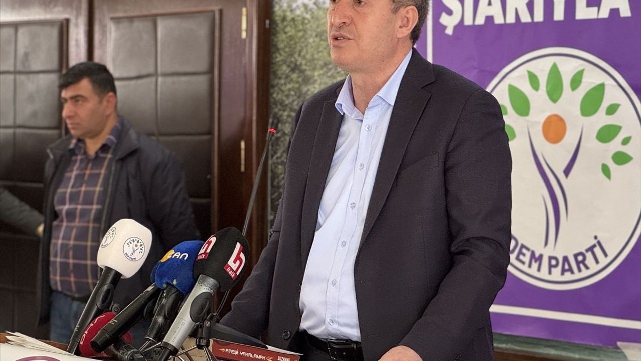 DEM Parti Eş Genel Başkanı Tuncer Bakırhan Tunceli'de Kongreye Katıldı