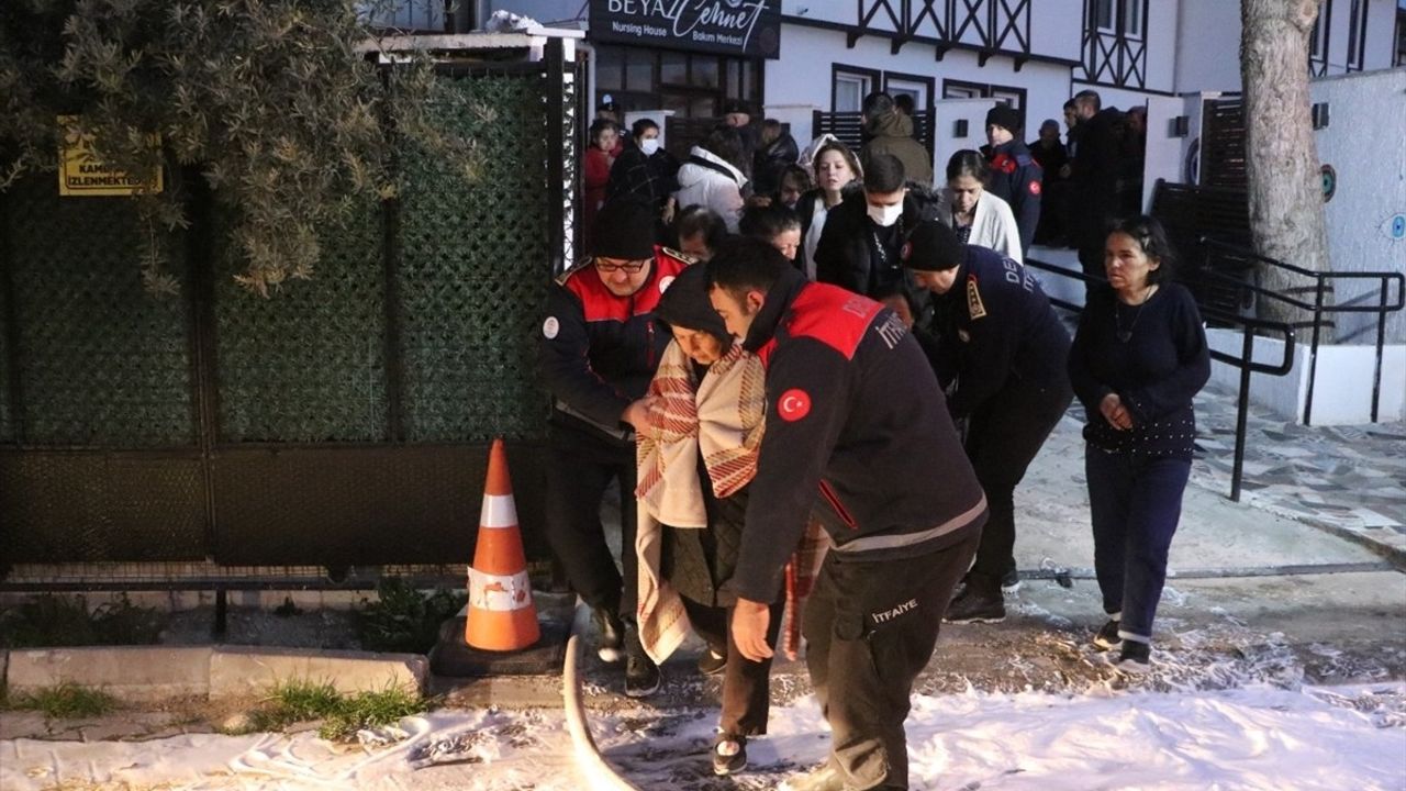 Denizli'deki Engelli Bakım Merkezinde Yangın: 1 Kişi Dumandan Etkilendi