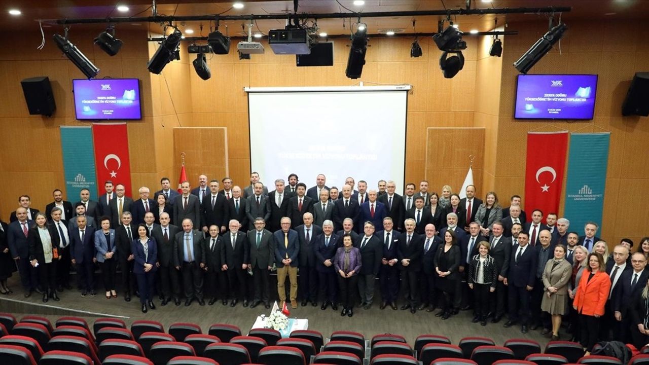 Dijital ve Yapay Zeka Programlarına Sahip Üniversite Sayısı 70'e Ulaşıyor