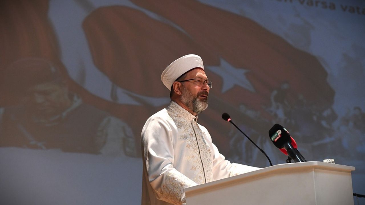 Diyanet İşleri Başkanı Ali Erbaş, Şehit Ömer Halisdemir Anma Programı'na Katıldı