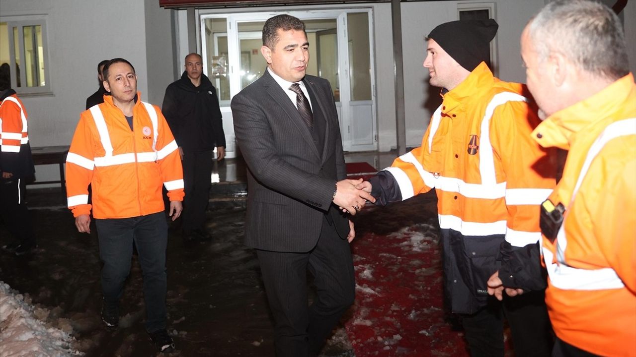 Düzce Valisi Aslan, Karla Mücadele Çalışmalarını İnceledi