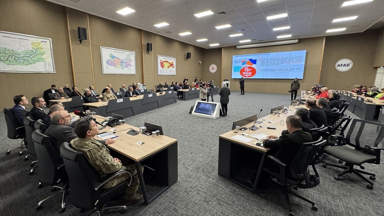 Elazığ'da 6 Şubat Depremleri Anma Programı Gerçekleştirildi