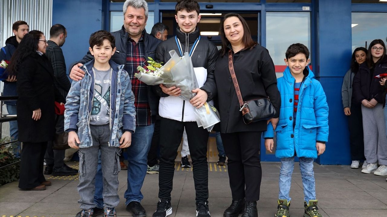 Eren Kalfa, Avrupa Şampiyonası'nda 3. olarak Trabzon'a döndü