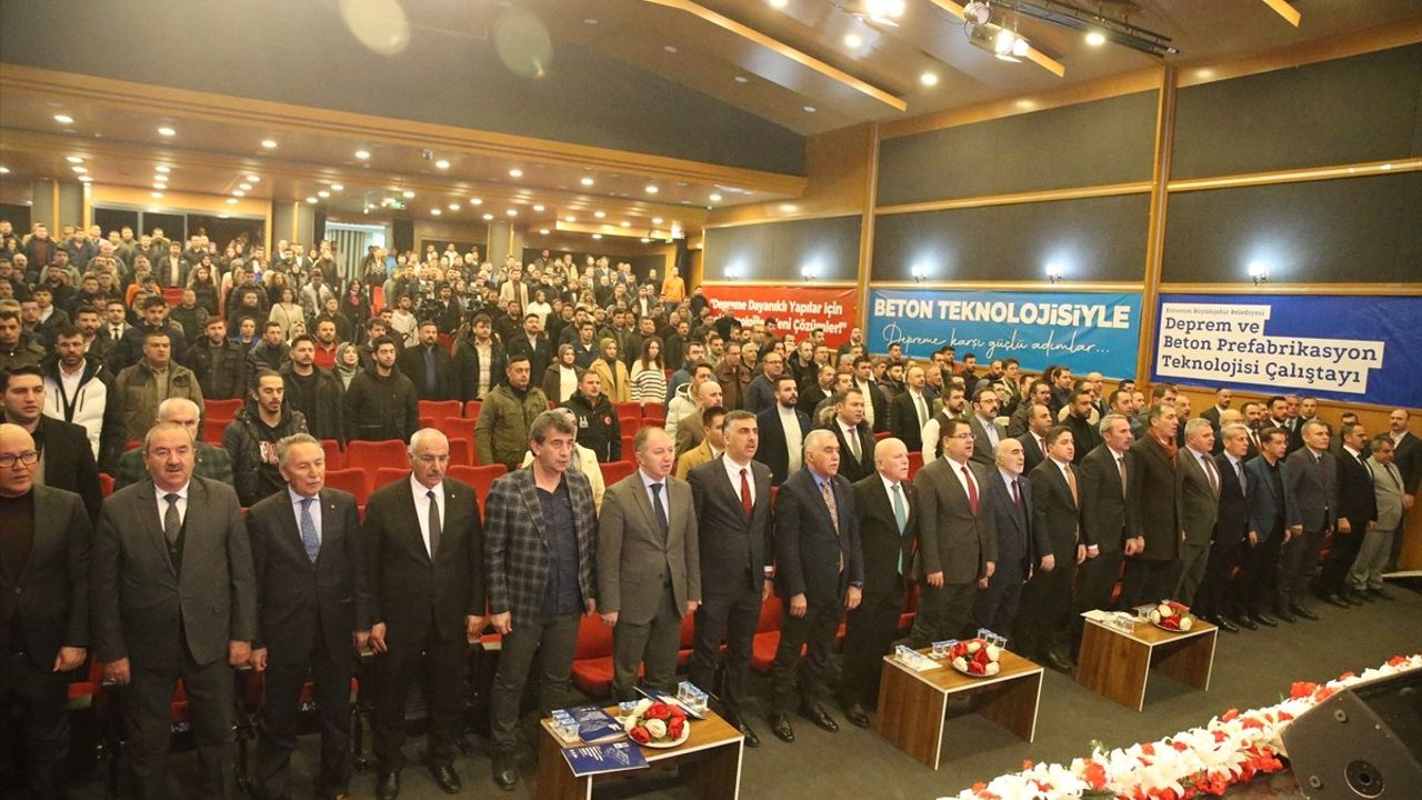 Erzurum'da Deprem ve Prefabrikasyon Teknolojisi Çalıştayı Gerçekleştirildi