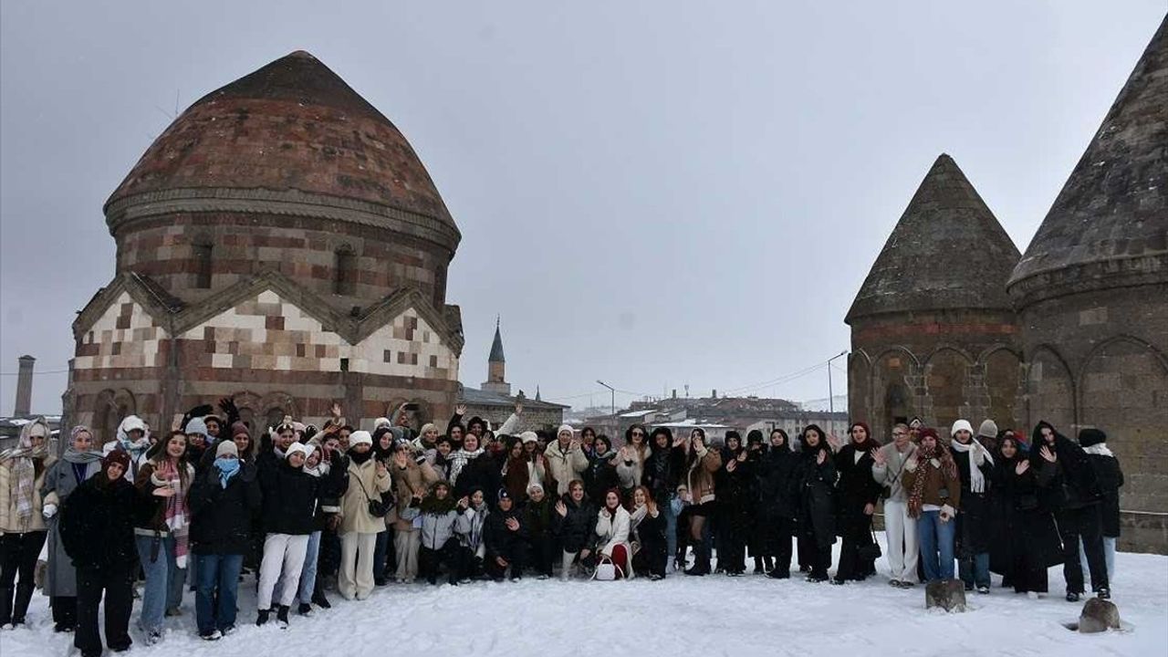 Erzurum'daki Kış Sporları Kampı Tamamlandı