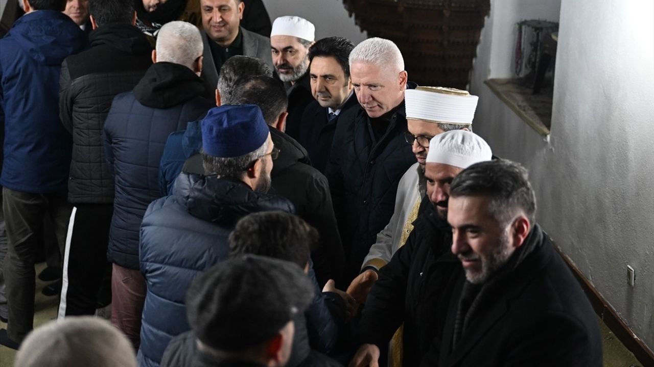 Eski Başbakan Necmettin Erbakan, Vefatının 14. Yılında Anıldı