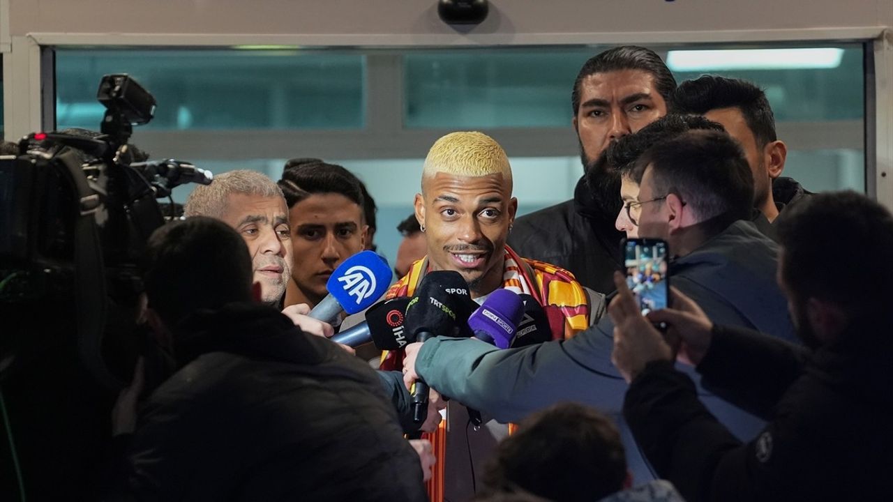 Galatasaray, Mario Lemina ile Transfer Görüşmelerine Başladı