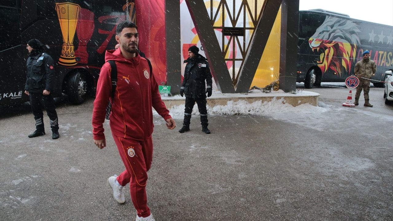 Galatasaray, Ziraat Türkiye Kupası Maçı İçin Bolu'ya Geldi