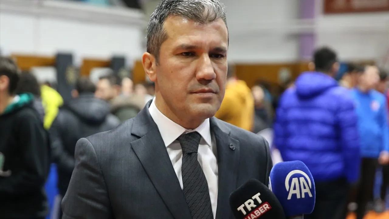 Gençler ve Yıldızlar Dart Grup Müsabakaları Ordu'da Başladı