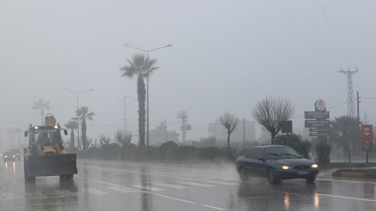 Hatay'daki Sis, Ulaşımı Olumsuz Etkiliyor