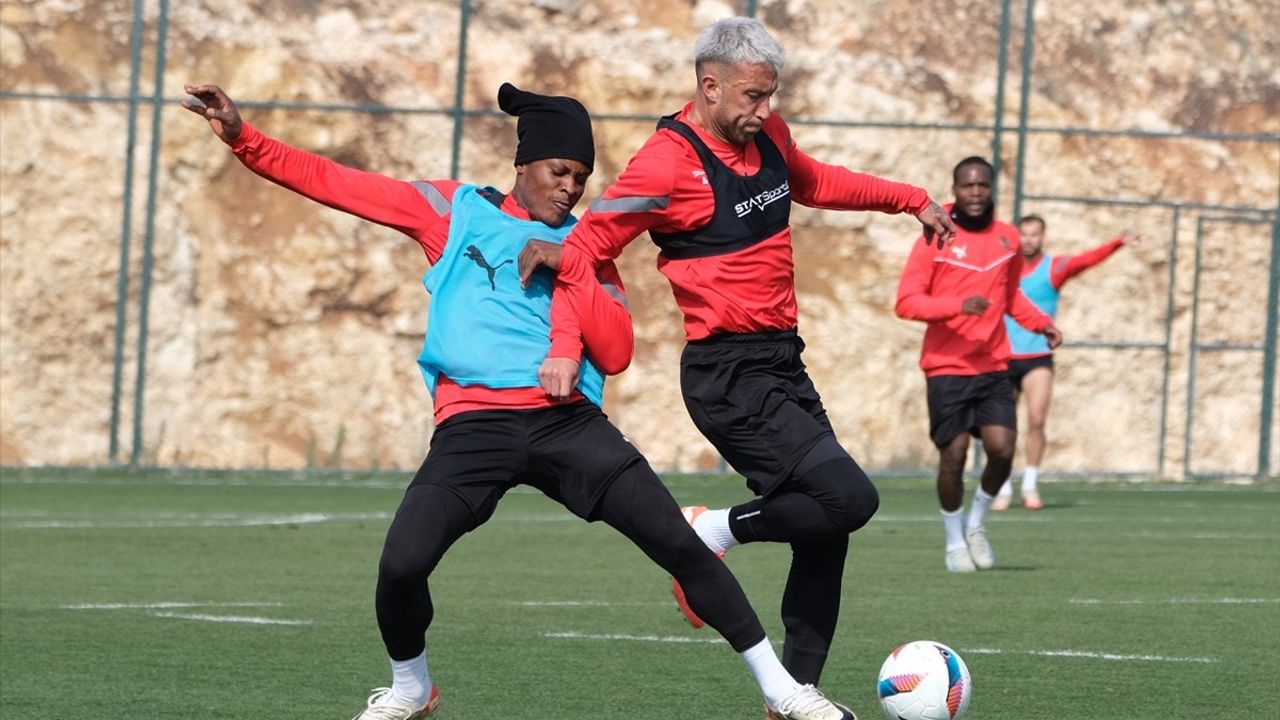 Hatayspor, Alanyaspor Maçı İçin Hazırlıklarına Devam Ediyor