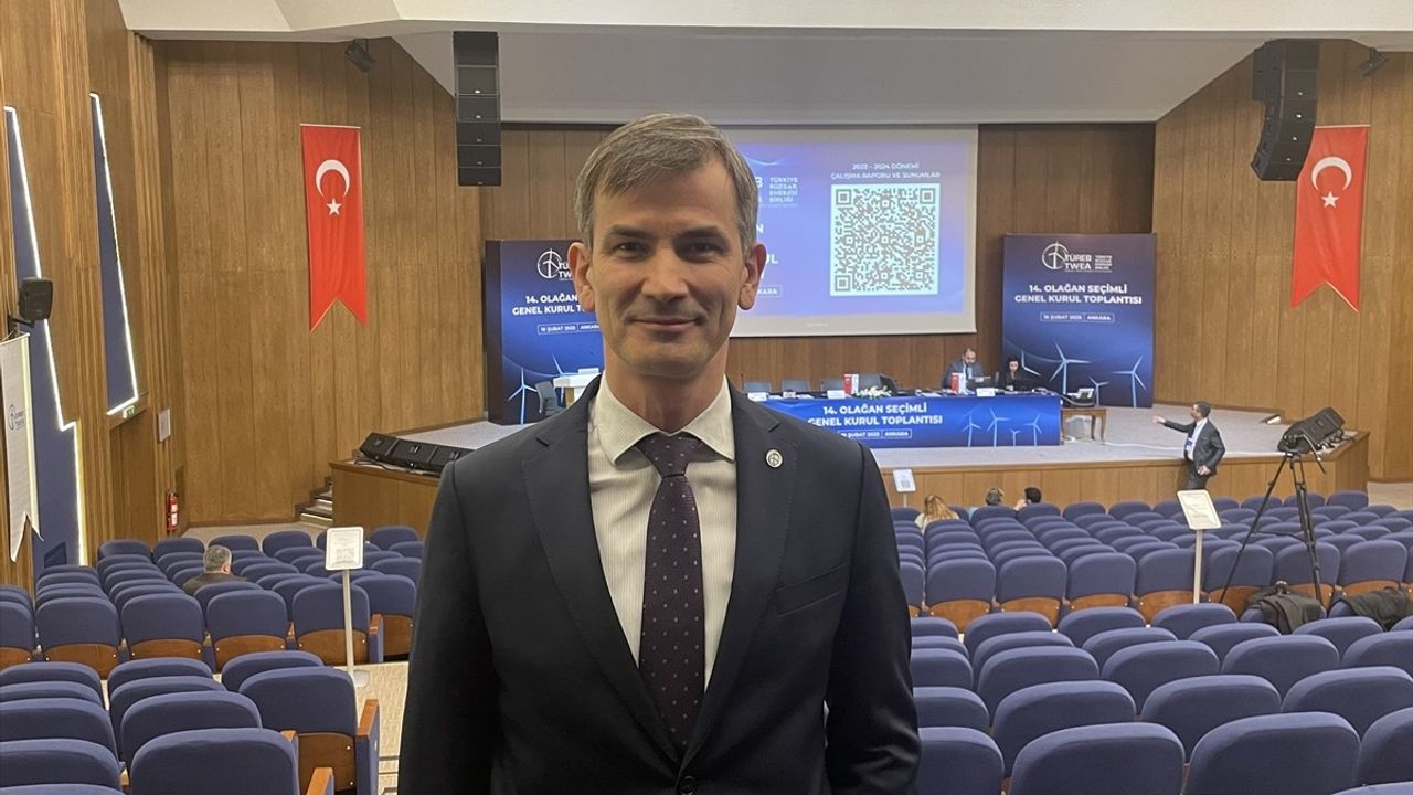 İbrahim Erden, Türkiye Rüzgar Enerjisi Birliği Başkanlığına Yeniden Seçildi