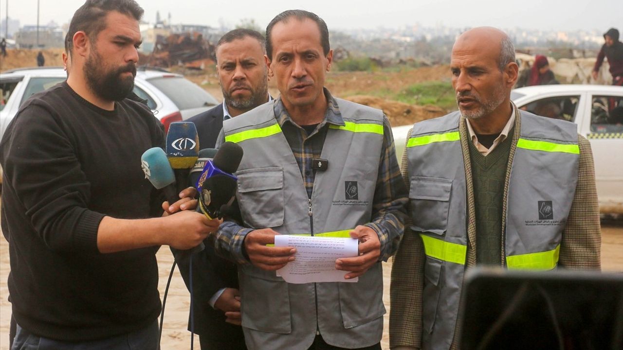 İsrail'in Gazze'de Çekildiği Bölgedeki Üç Beldede Afet İlanı