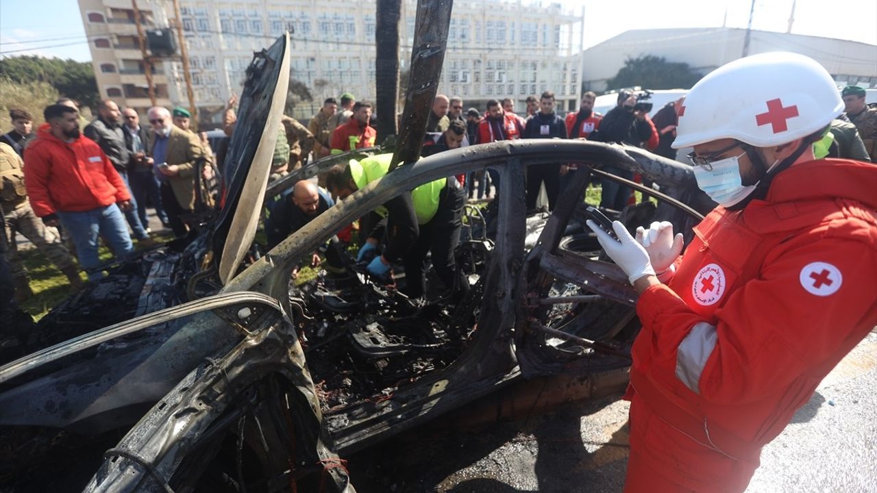 İsrail Ordusu, Lübnan'ın Sayda Kentinde Bir Aracı İHA ile Hedef Aldı