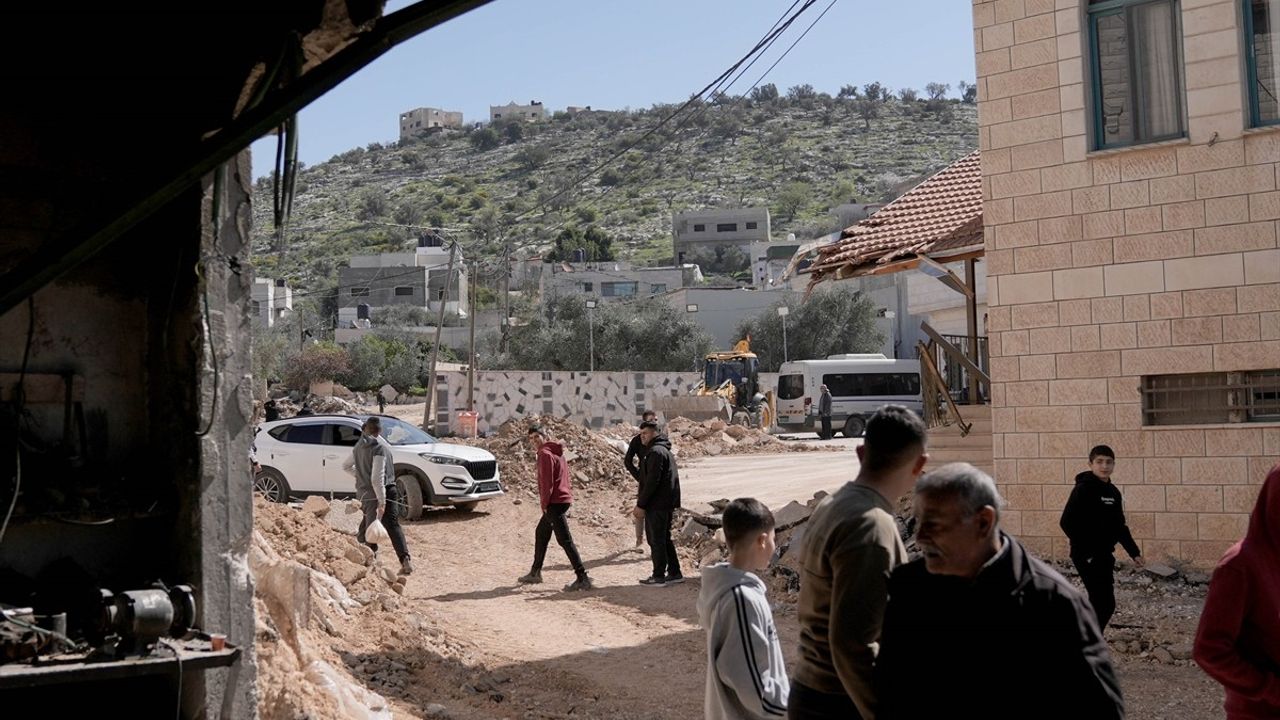 İsrail Ordusu Nablus’ta 48 Saat Süren Baskın Düzenledi