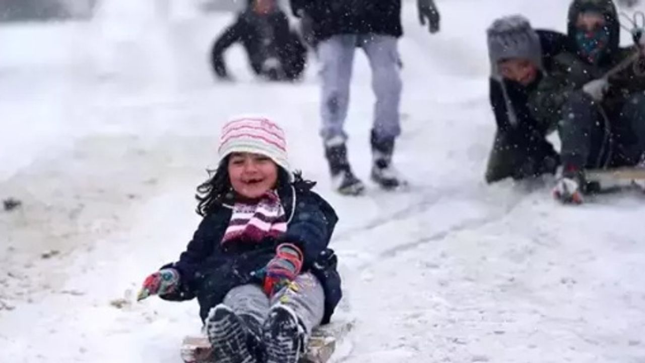 İstanbul Valisi Davut Gül'den 21 Şubat Okul Tatili Açıklaması
