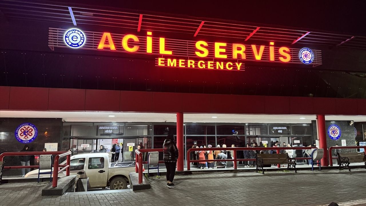 İzmir Bornova'da Pazarcılar Arasındaki Kavga: 8 Gözaltı