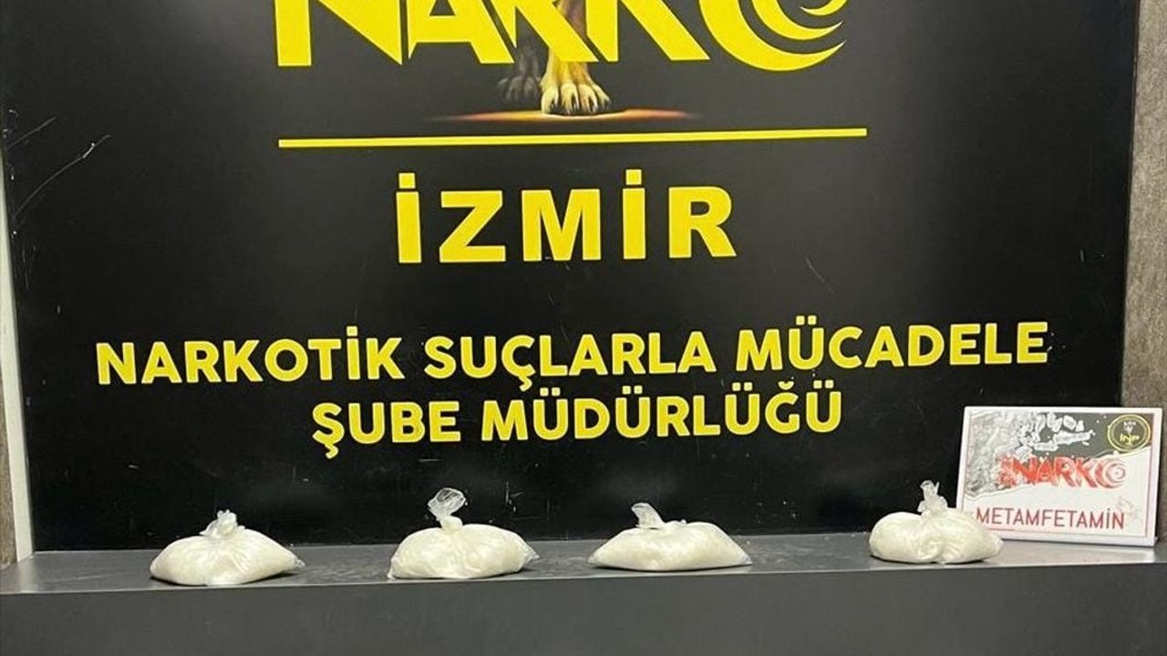 İzmir'de Uyuşturucu Operasyonu: 4 Kilo Sentetik Uyuşturucu Ele Geçirildi