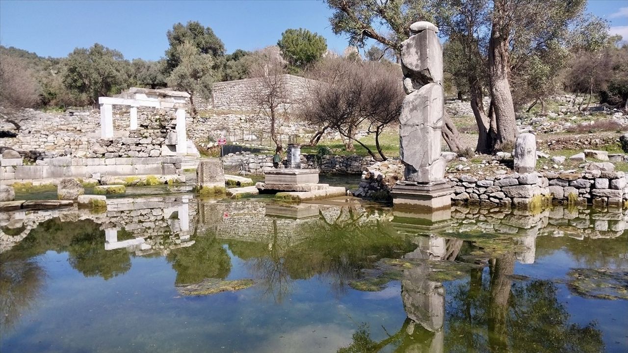 Kaunos Antik Kenti Kış Mevsiminde Ziyaretçilerini Ağırlıyor