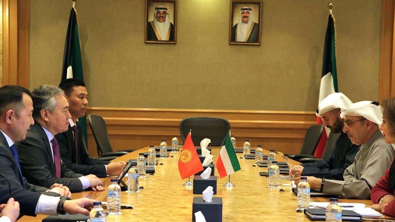 Kırgızistan Dışişleri Bakanı Kulubayev, Kuveyt'ten Yatırım Talep Etti