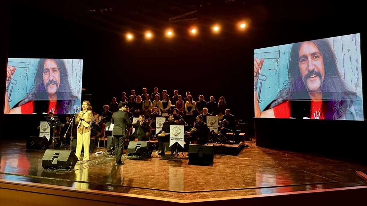 Kırşehir'de Anadolu Rock'ın Üç Çınarı Anma Konseri Düzenlendi