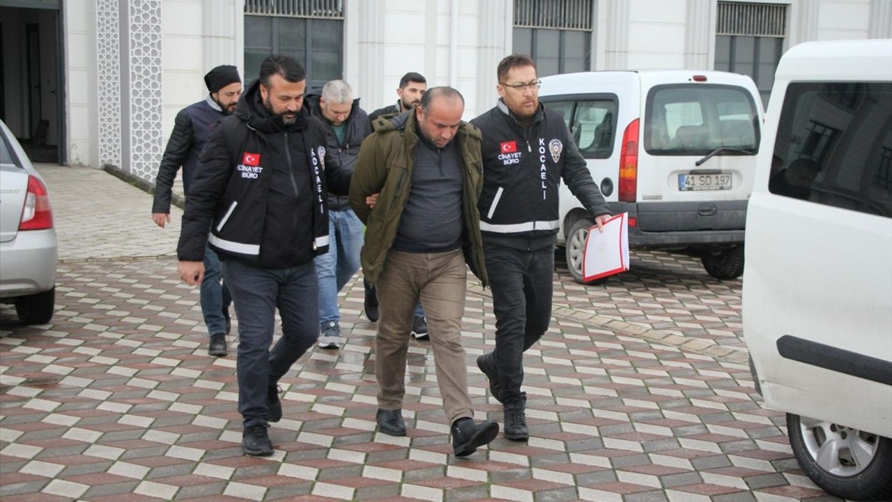 Kocaeli'de Kayıp Olarak Aranan Murat Y'nin Cesedi Ormanda Bulundu