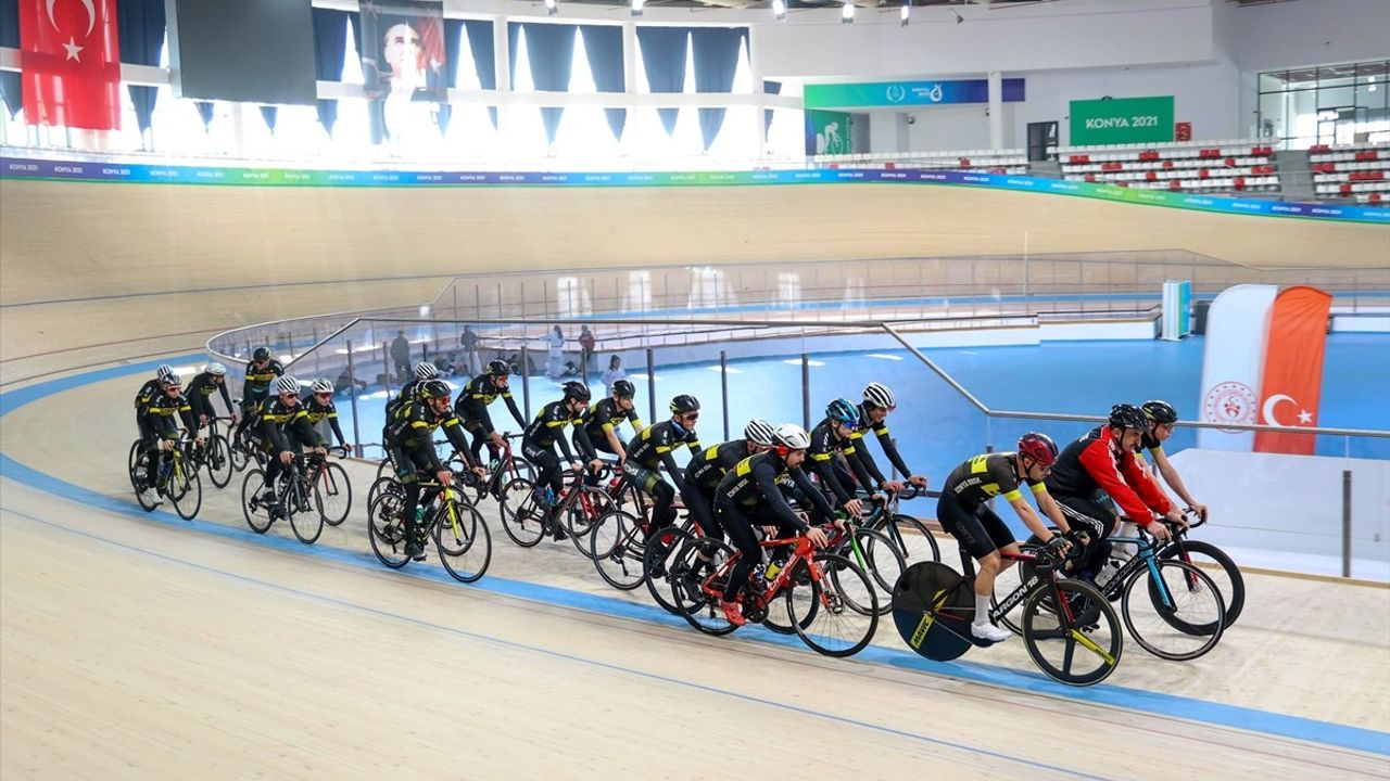 Konya Olimpik Veledromu, UCI Pist Bisikleti Uluslar Kupası'na Hazırlanıyor
