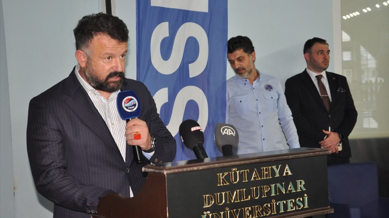 Kütahya’da Sualtı Hokeyi 15 ve 19 Yaş Altı Milli Takım Seçmeleri Başladı