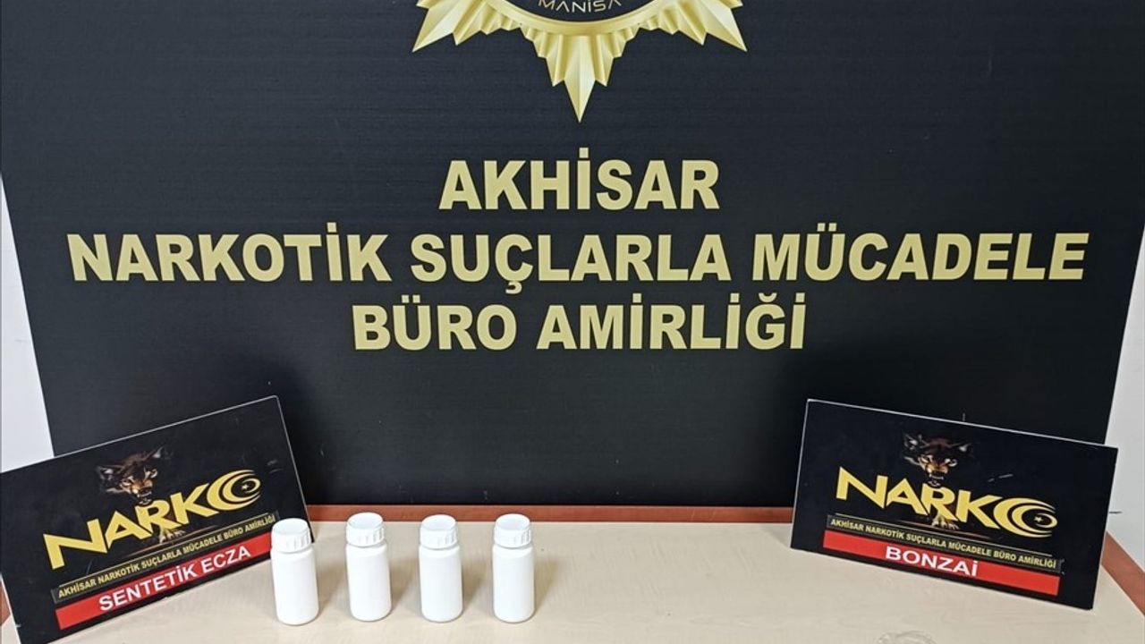 Manisa'da Uyuşturucu Operasyonunda 3 Şüpheli Tutuklandı