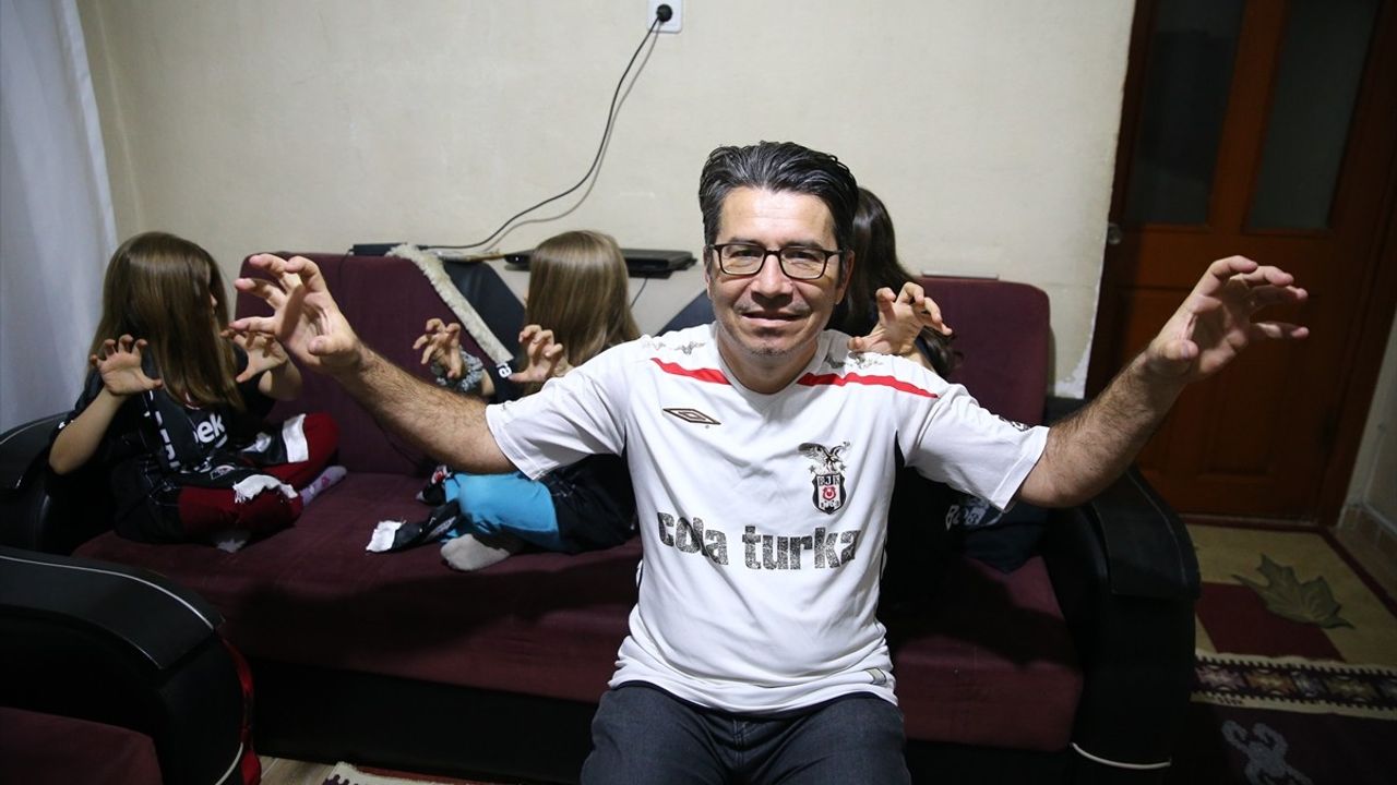 Mersinli Beşiktaş Taraftarından Üç Kızına 'BJK' İsimleri