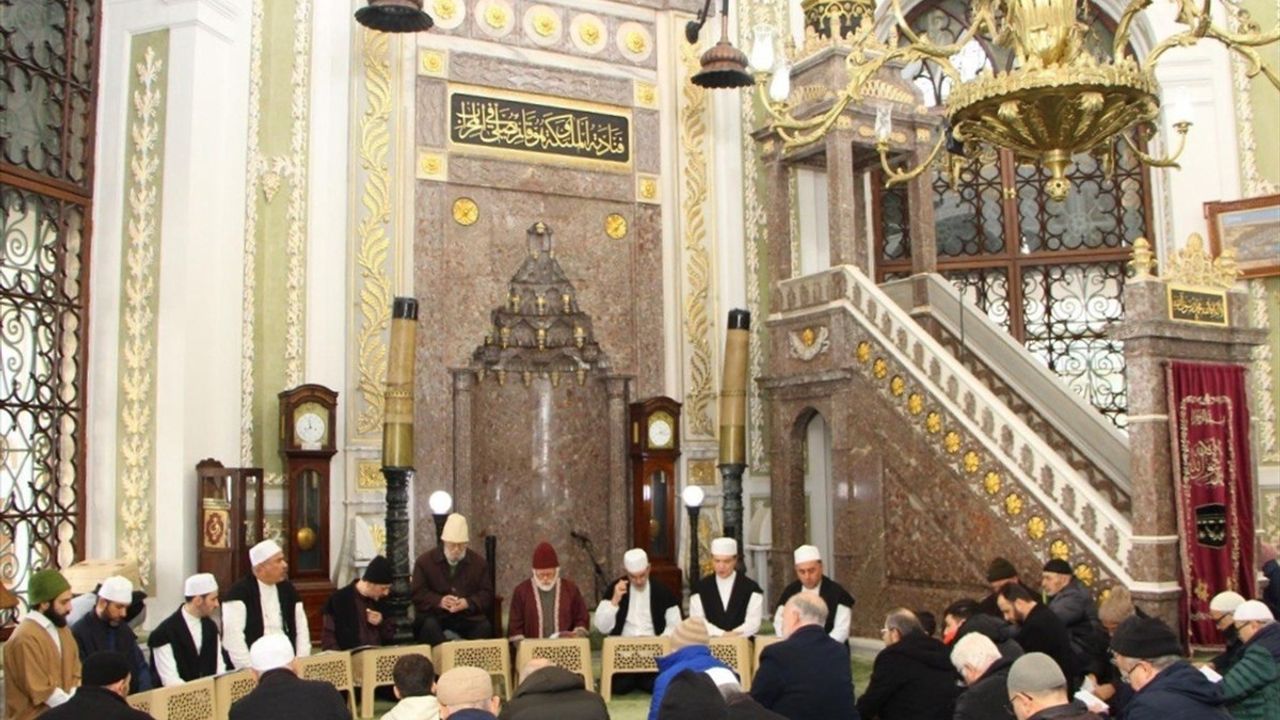 Mi'raciye Geleneği Hırka-i Şerif Camii'nde Yaşatıldı