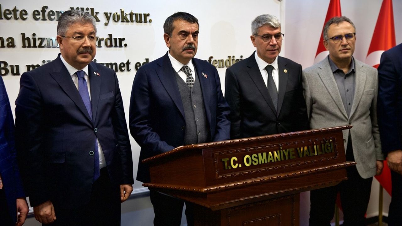 Milli Eğitim Bakanı Yusuf Tekin, Osmaniye'de Çeşitli Ziyaretlerde Bulundu