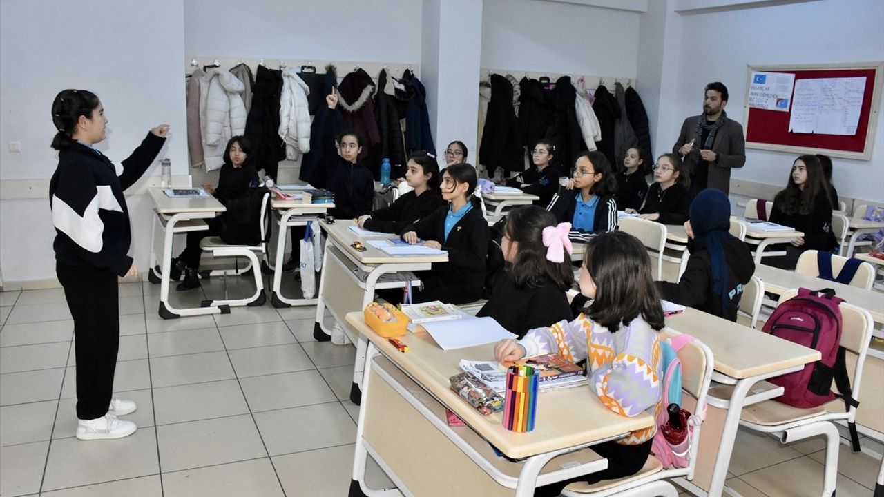 Murat Öğretmenin Okuma Alışkanlığına Yönelik Ders Tekniği Yüksek Lisans Tezi Oldu