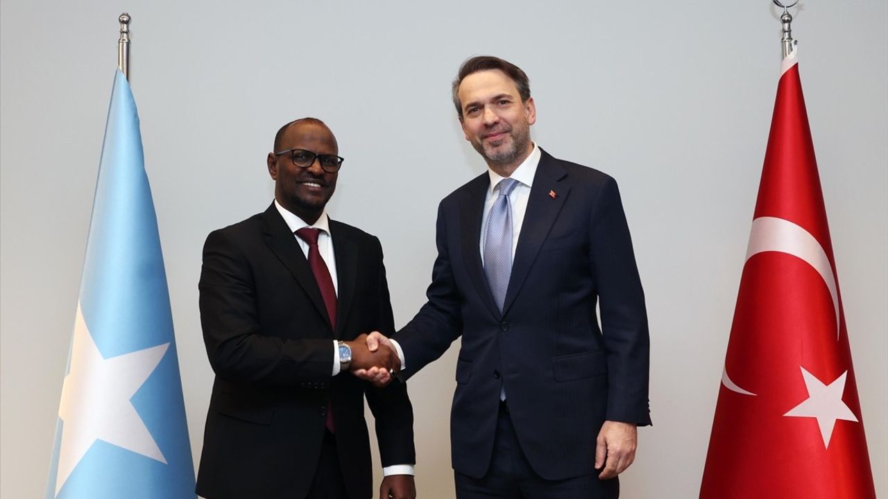 Oruç Reis Sismik Araştırma Gemisi, Somali'deki Çalışmalarında Yüzde 50 İlerleme Kaydetti