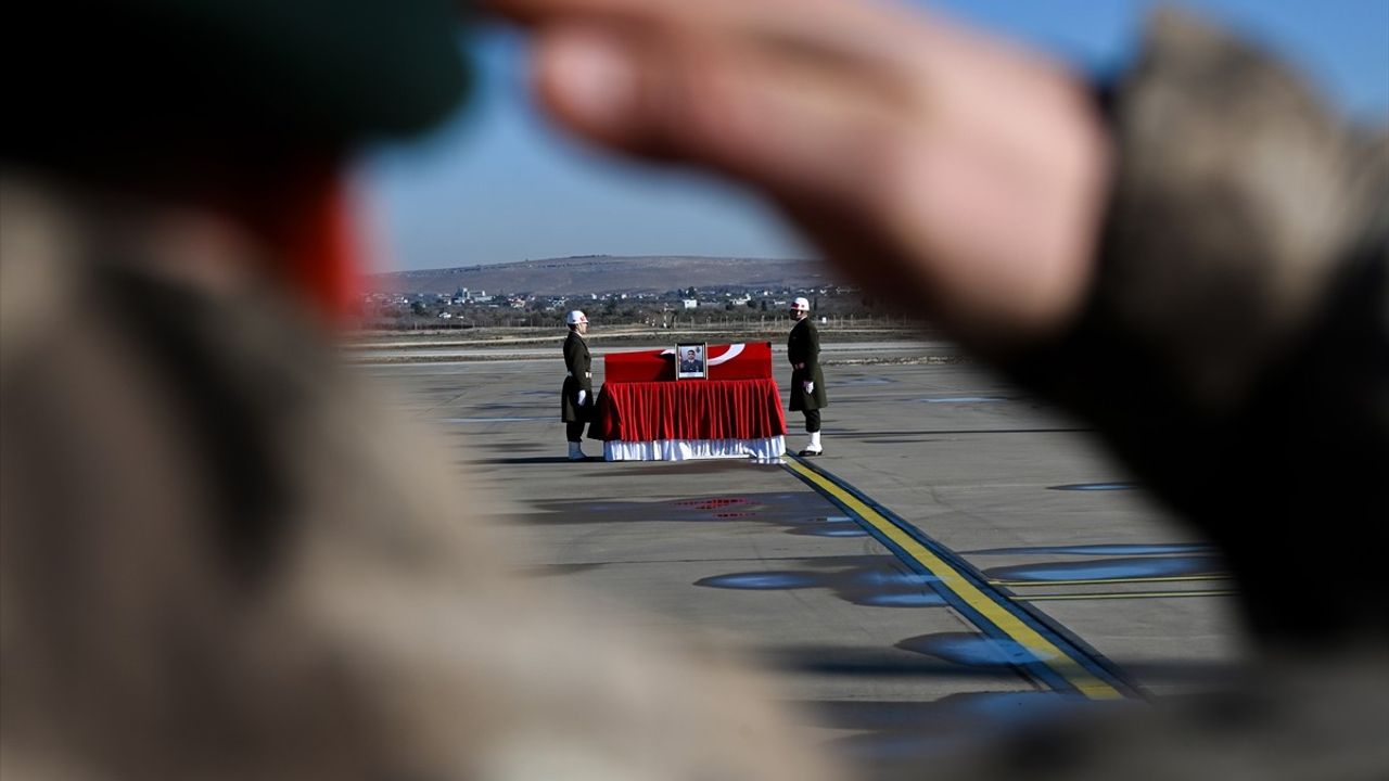 Piyade Uzman Çavuş Osman Oktay İçin Gaziantep'te Tören Düzenlendi