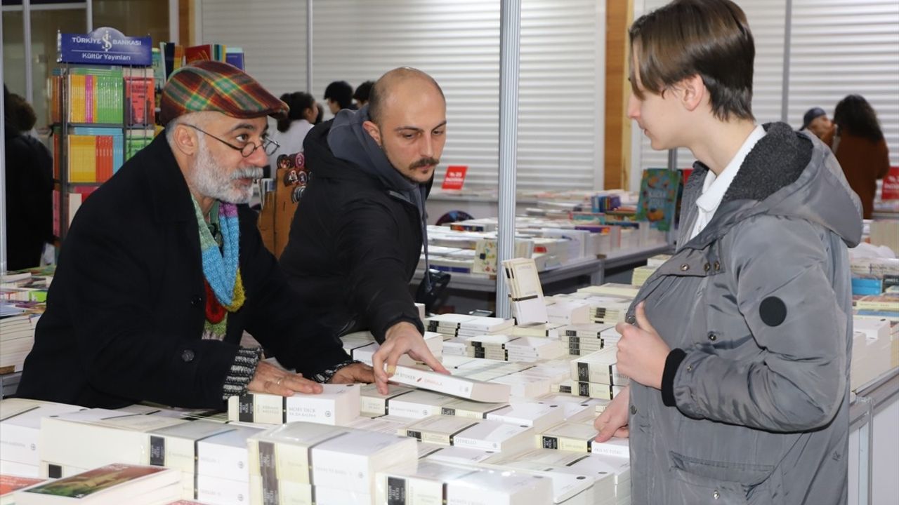 Pursaklar 3. Kitap Günleri Açıldı