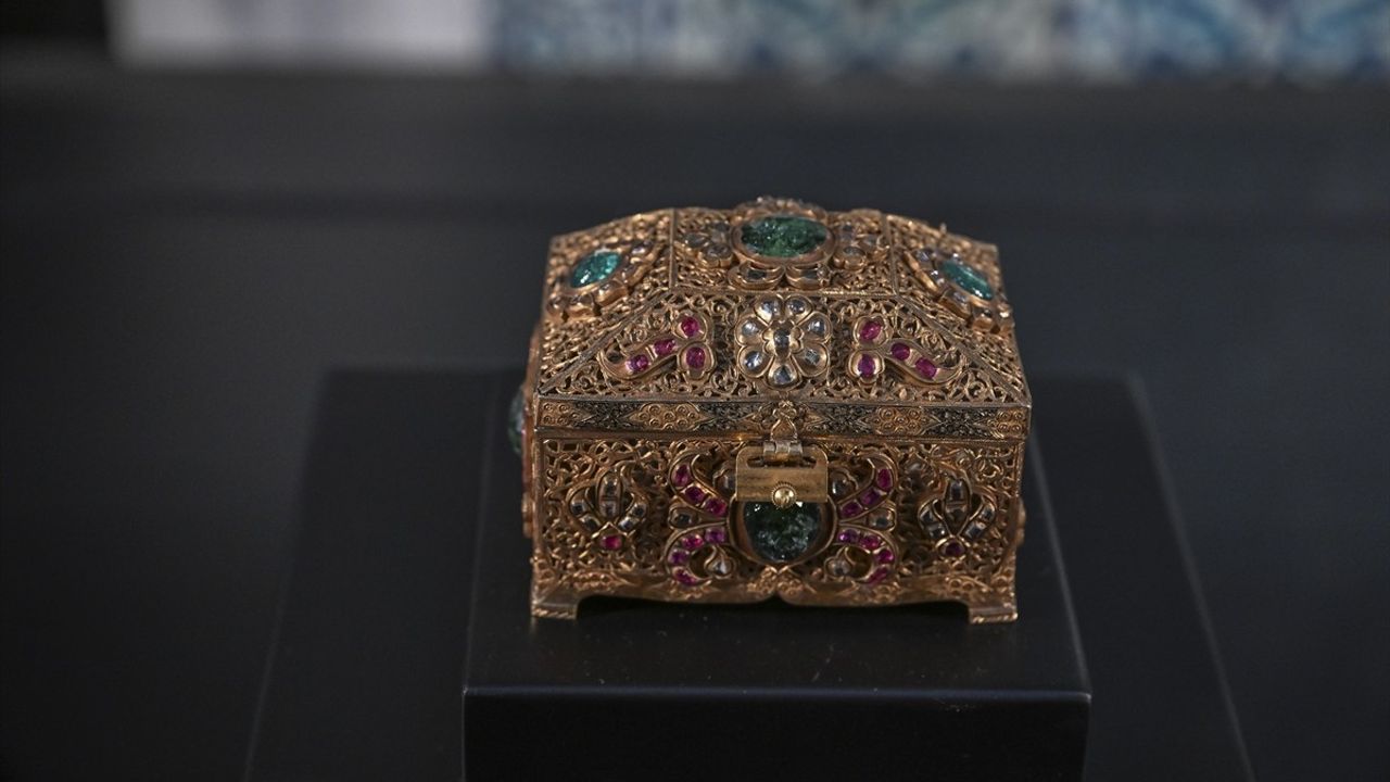 Ramazan İçin Hazır: Mukaddes Emanetler Dairesi Ziyarete Açıldı