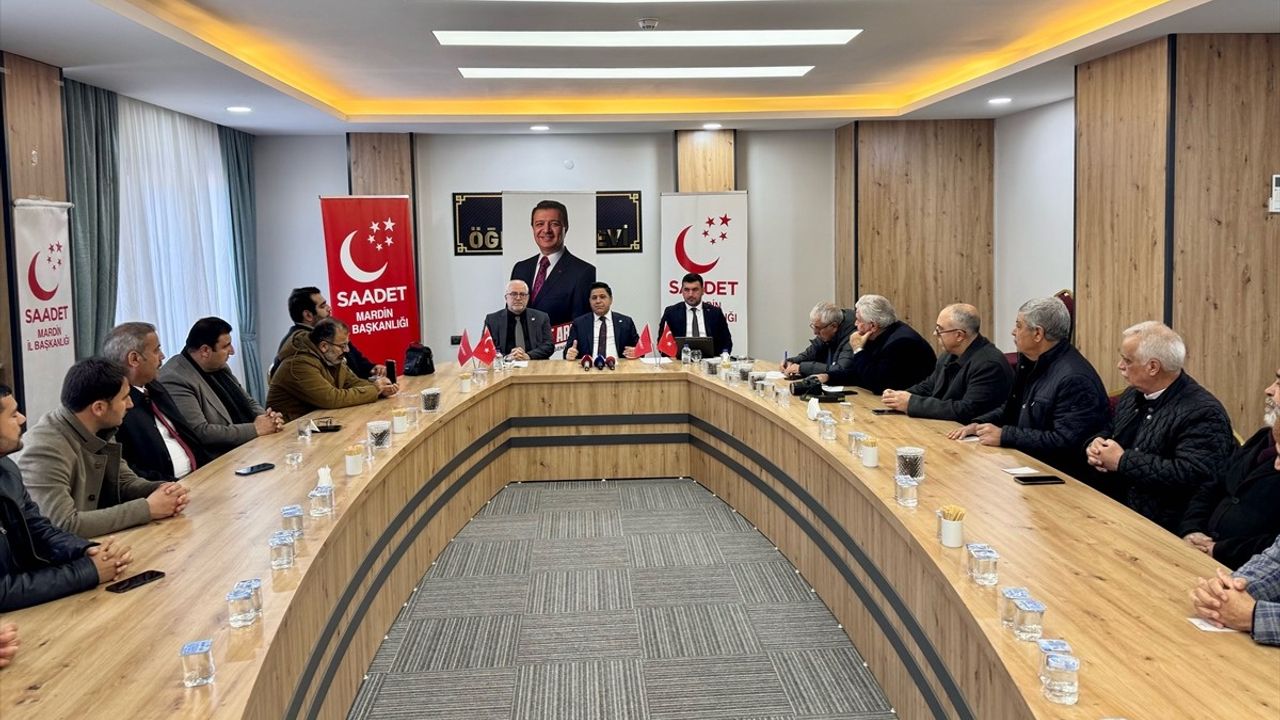 Saadet Partisi Grup Başkanvekili Bülent Kaya, Mardin'de Sivil Toplum ve Medya Buluşmaları'na Katıldı