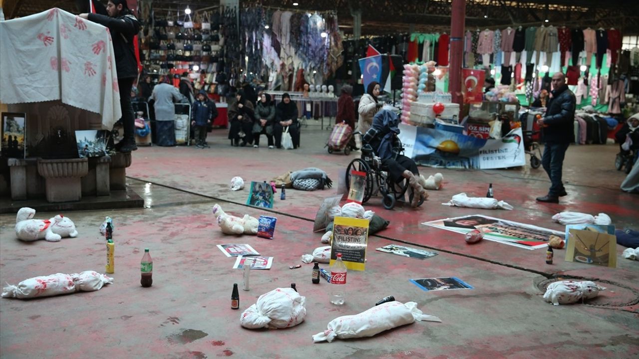 Sakarya'da Gazze'ye Destek Gösterisi Düzenlendi