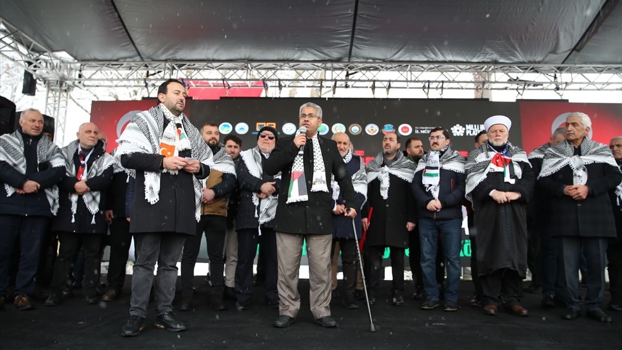 Sakarya'da Gazze'ye Destek Mitingi Düzenlendi