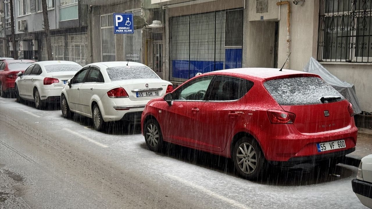 Samsun'da Kar Yağışı Etkisini Gösteriyor