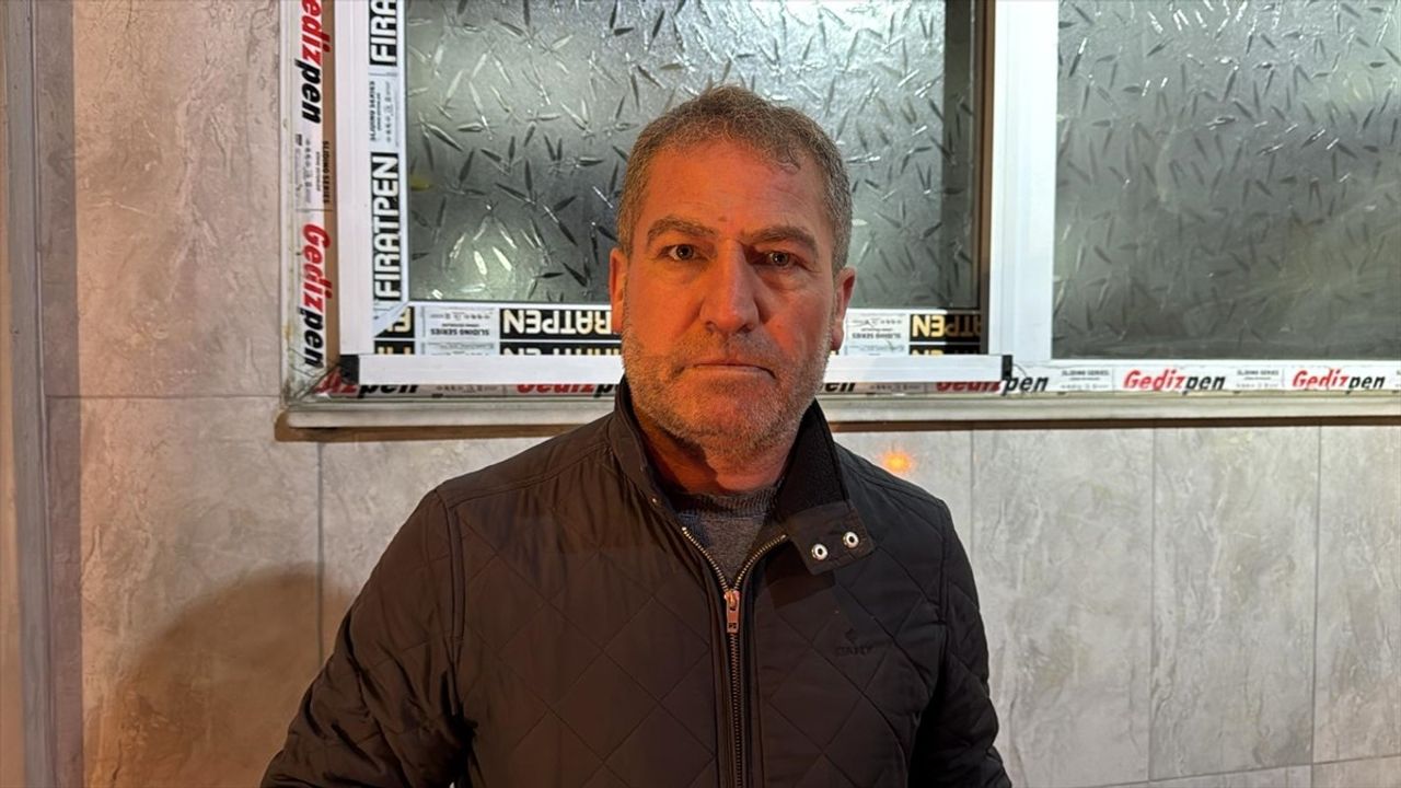 Siirt'te 10 Katlı Binada Yangın: 20 Kişi Hastaneye Sevk Edildi