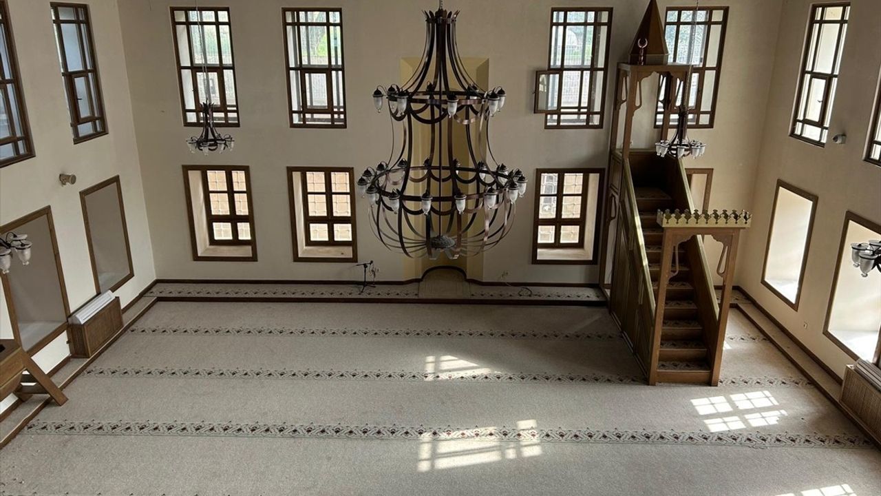 Silahtar Abdurrahman Ağa Camii'nin Restorasyonu Tamamlandı, Açılış 28 Şubat'ta