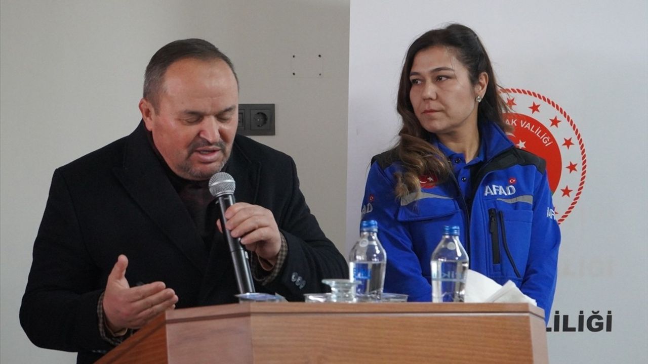 Şırnak ve Bingöl'de 6 Şubat Depremlerinin İkinci Yılı Anma Programları Düzenlendi