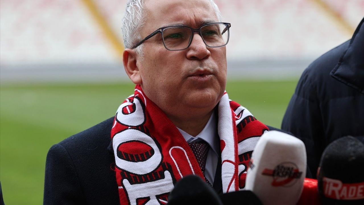 Sivas Valisi Yılmaz Şimşek'ten Sivasspor'a Destek Çağrısı